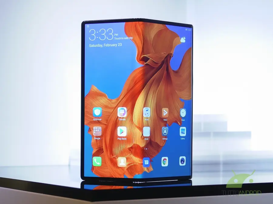 Huawei Mate X, il nuovo e potente smartphone 5G