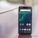 Xiaomi Mi A2 Lite si aggiorna con le patch di sicurezza attuali