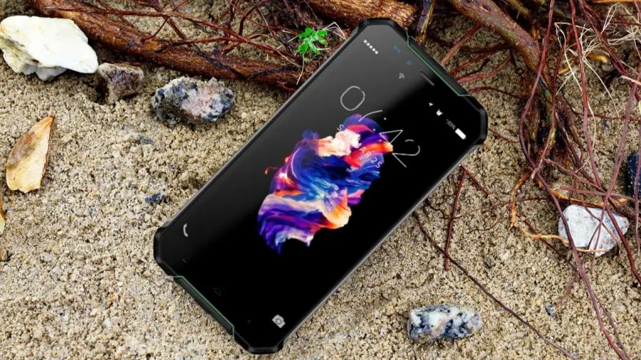 OUKITEL WP1, smartphone con CPU MediaTek MT6763 e batteria da 5.000 mAh