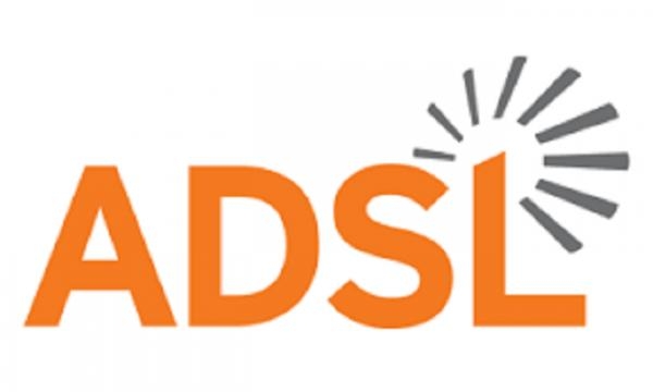 Confronto offerte Adsl per chi naviga poco e per chi sta sempre davanti al PC