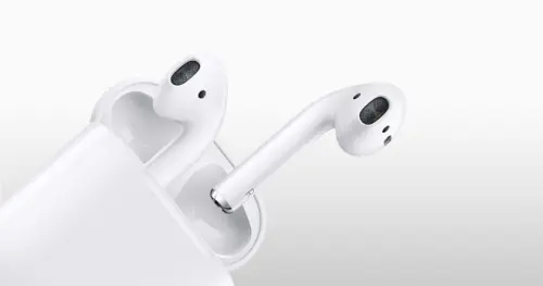 Airpods, a sorpresa arrivano gli auricolari senza filo della Apple